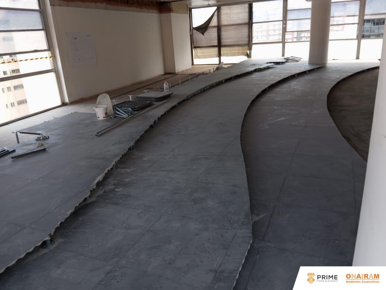 Piso Elevado para Ambientes Corporativos